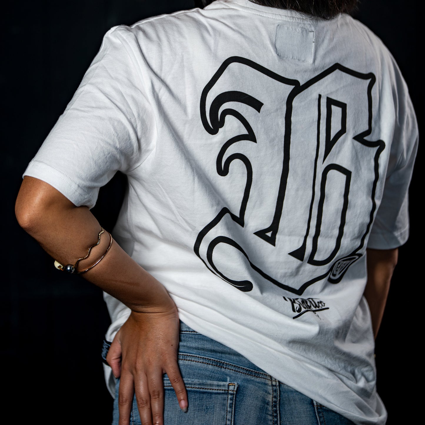 "B" Brdfrt Lettering White Tshirt